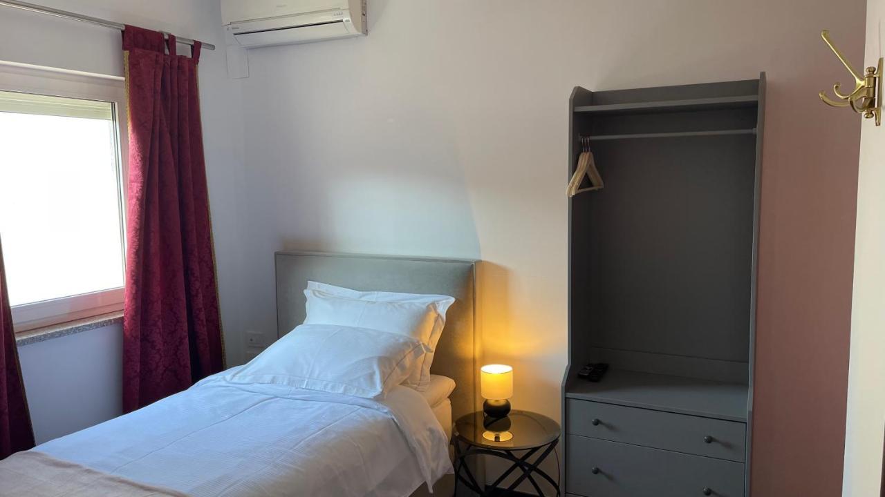 Madonca Rooms & Restaurant ノヴァ・ゴリツァ エクステリア 写真