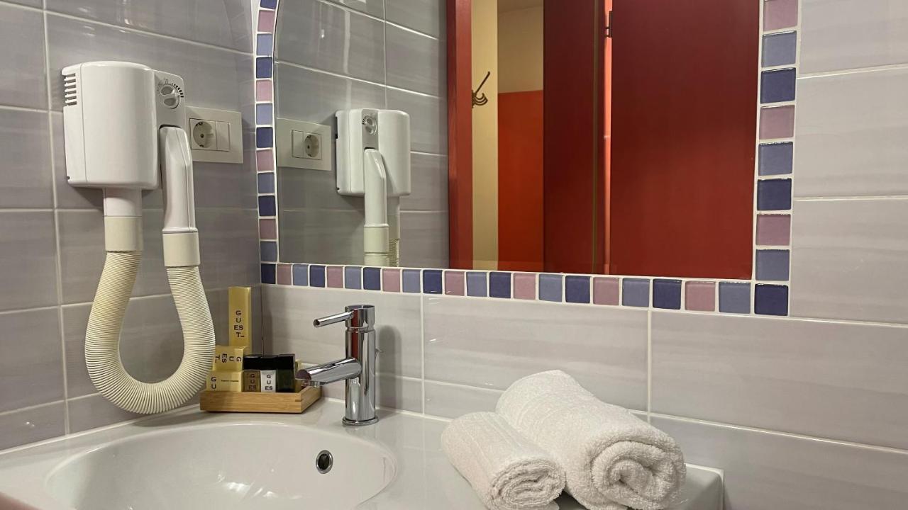 Madonca Rooms & Restaurant ノヴァ・ゴリツァ エクステリア 写真