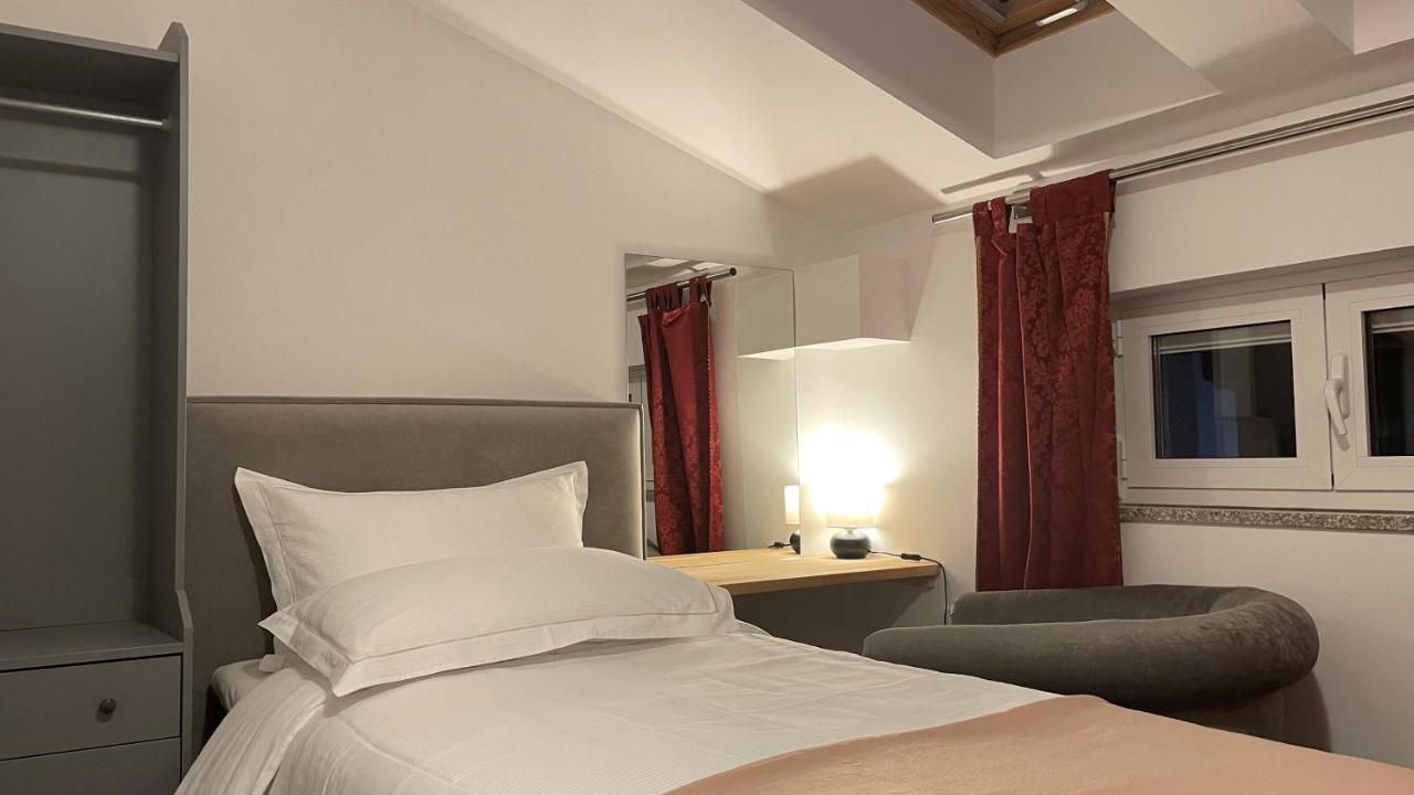 Madonca Rooms & Restaurant ノヴァ・ゴリツァ エクステリア 写真